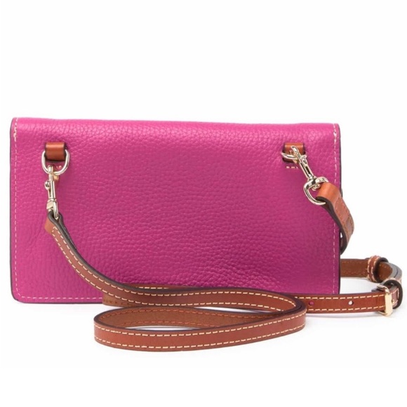 Dooney & Bourke Pebbled Leather Milly Crossbody Wallet/Bag NWT - Picture 3 of 7